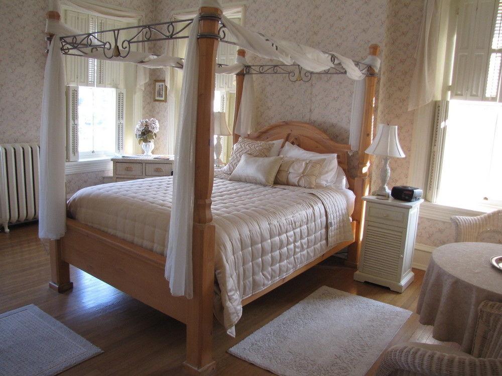 Lovelace Manor Bed And Breakfastランカスター エクステリア 写真