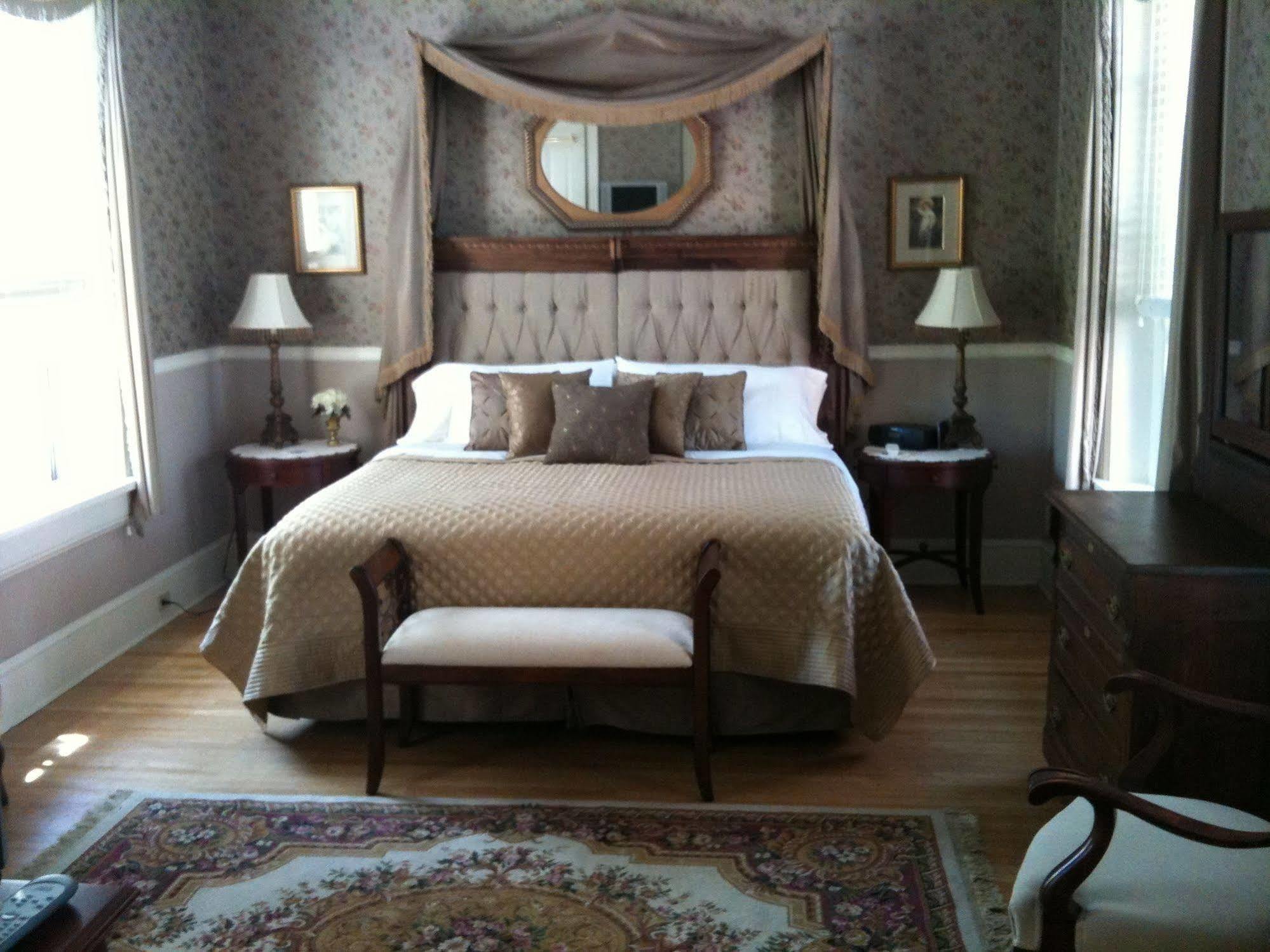 Lovelace Manor Bed And Breakfastランカスター エクステリア 写真